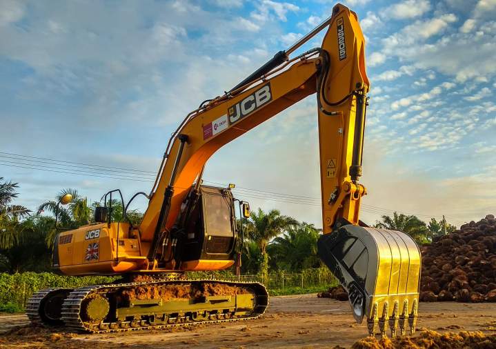 Tracked excavator Kawartha Lakes